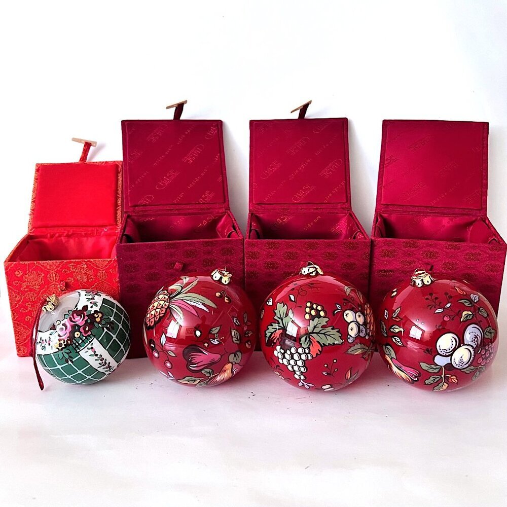 Set of 4 Glass Painted Art Christmas Holiday Party Ornaments Fruits Flowers